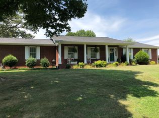 1040 Sid Darnall Rd, Benton, KY 42025