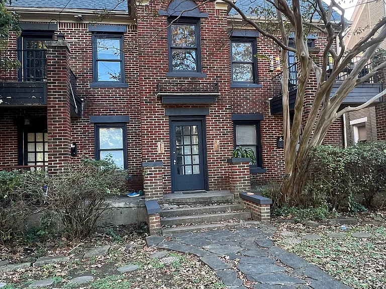 5932 Oram St — Photo 3