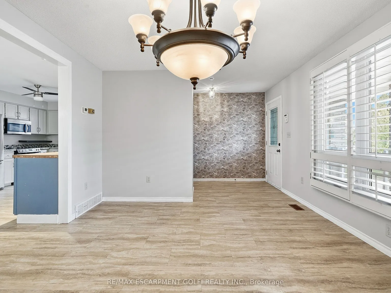 3 bed, $2,800 — Photo 3