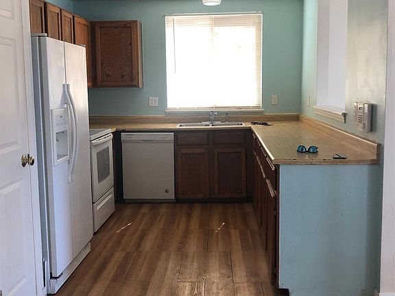 2nd image of 4420 Durham Ct