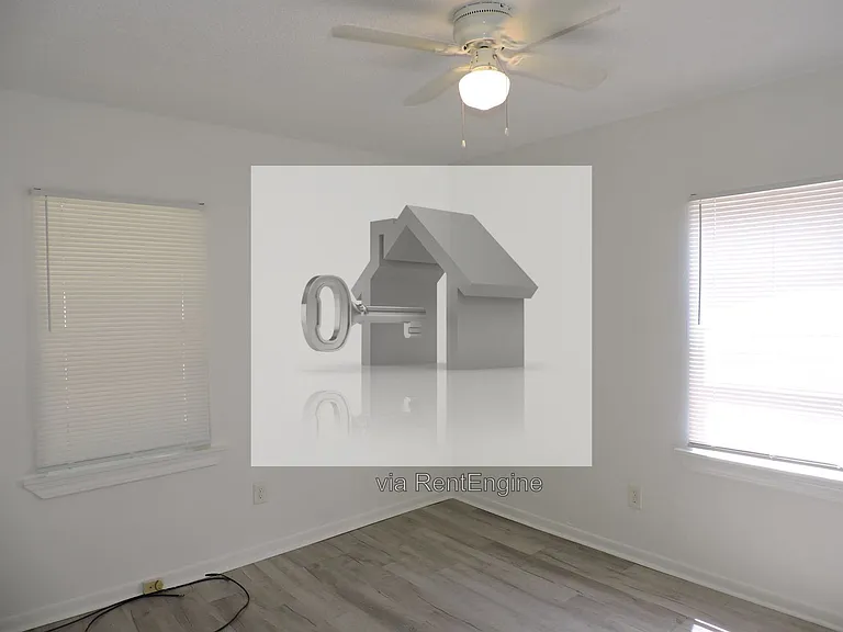 2203 Eliasberg St — Photo 8