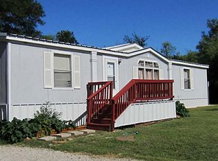 153 Cimmarron Trl, Runaway Bay, TX 76426