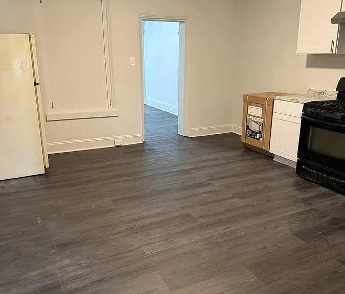 802 Smith St — Photo 5