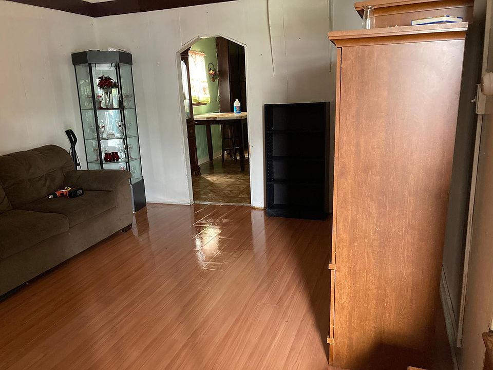 2nd image of 144 Milburn St #1