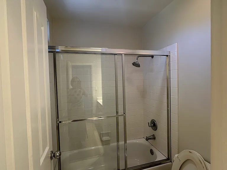 2104 Lynwood Way — Photo 27