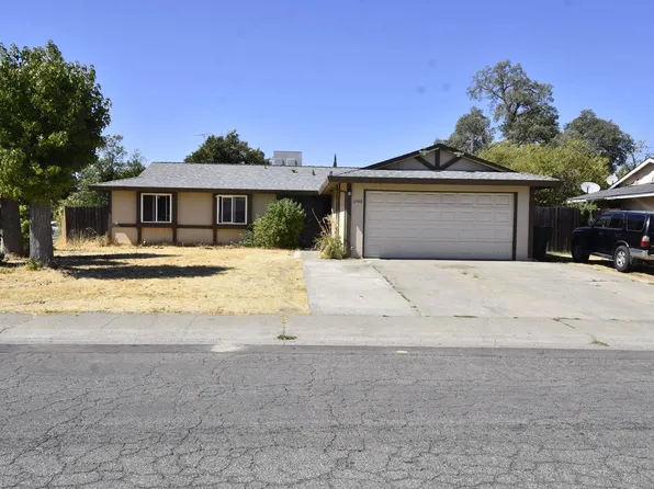 6940 Peck Dr, Sacramento, CA 95828