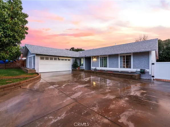 23530 Daisetta Dr, Santa Clarita, CA 91321