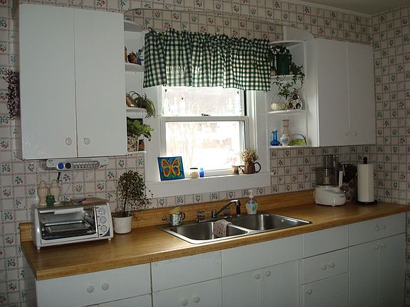 Kitchen with double bowl sink