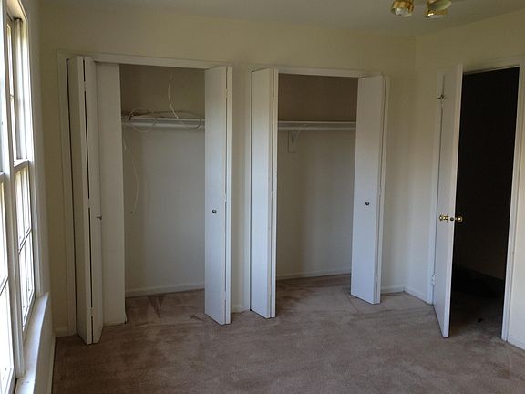 2nd image of 2762 Stone Hollow Dr