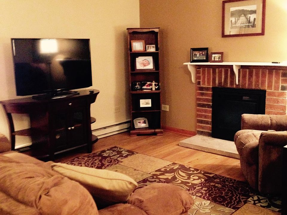 2nd image of 1374 Cunat Ct APT 1A