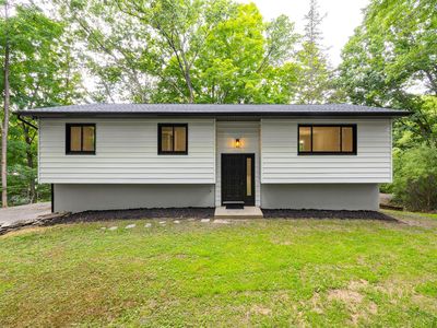 33 Stirrup Lane, Pleasant Valley, NY, 12569