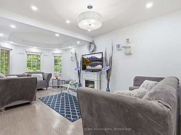 5th image of 392 Tonelli Ln