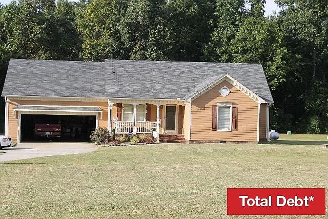 2nd image of 52 Hood Farm Rd
