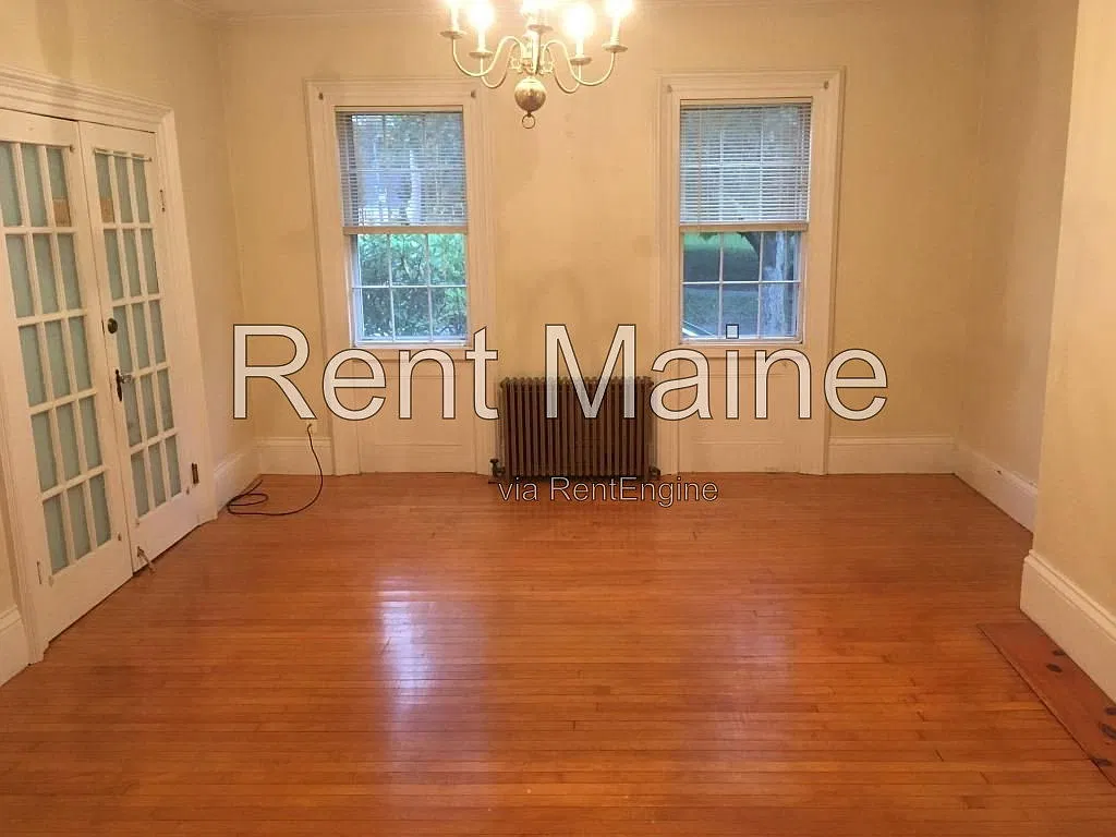 2 bed, 1.0 bath, $1,250 — Photo 2