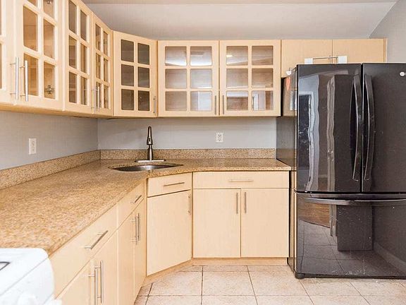 4th image of 1931 76th St Fl 3