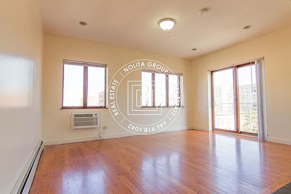 Rented by Nolita Group | media 33