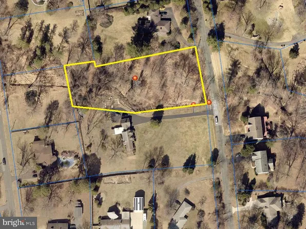13208 Valley Dr, Rockville, MD 20850