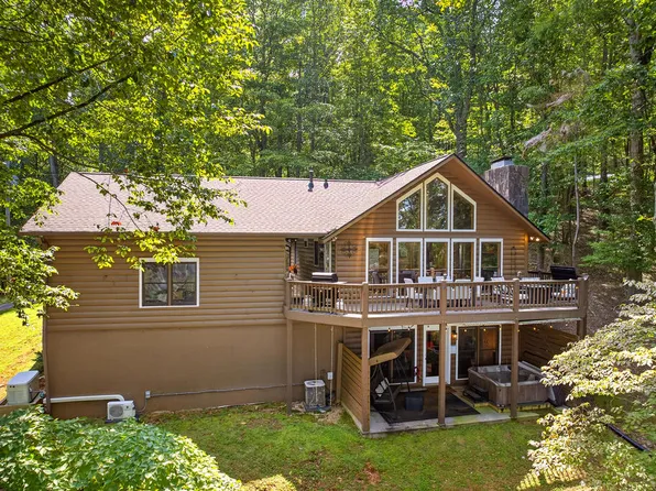 778 Walnut Mountain Rd, Ellijay, GA 30536