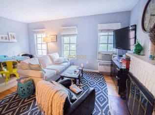 115 W 10th St #2, New York, NY 10011