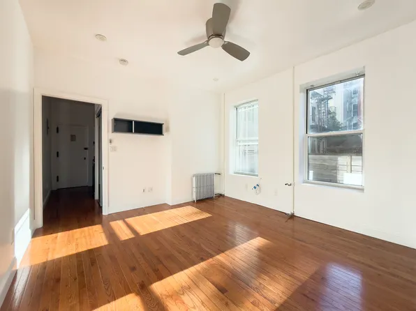 19 Diamond Street image 1 of 13