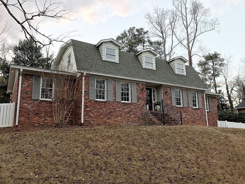 1st image of 720 Kendall Dr
