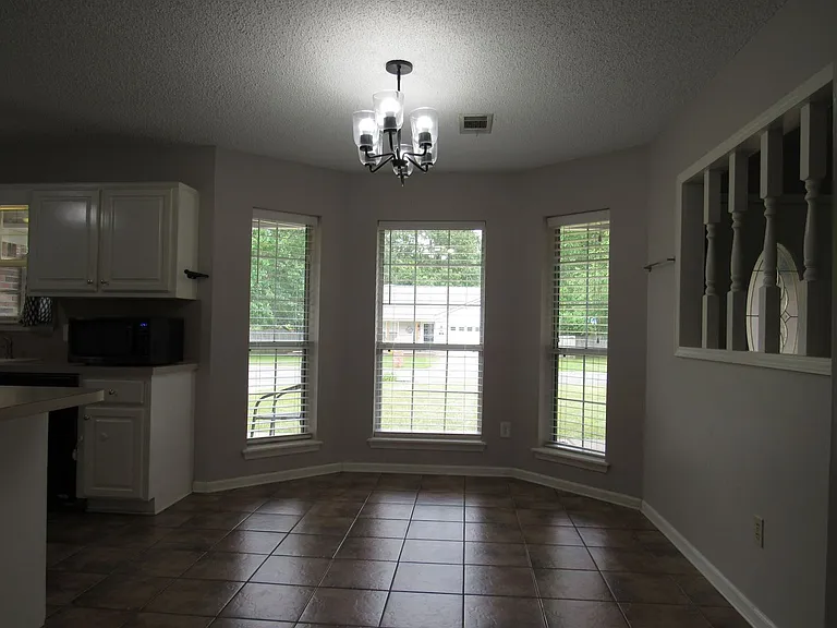 35 G St — Photo 15