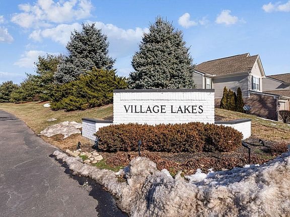 4th image of 4106 Eastvillage Dr