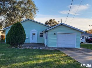1144 Court St, Galesburg, IL 61401