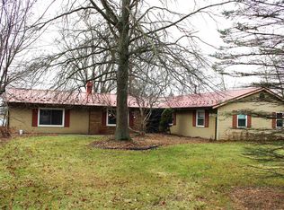 15601 Bull Rapids Rd, Grabill, IN 46741