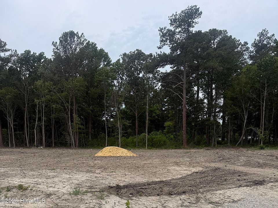 1st image of 522 Soundside Road