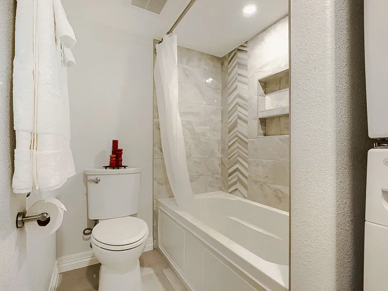 7725 E Byers Ave — Photo 15