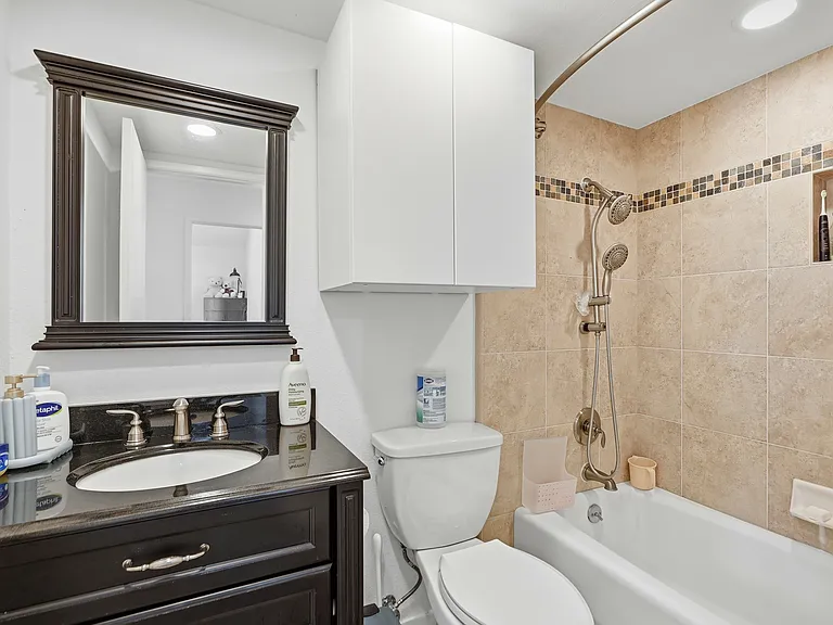 231 Paseo Bernal — Photo 31