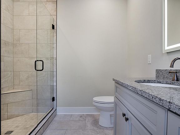 Owners Bath