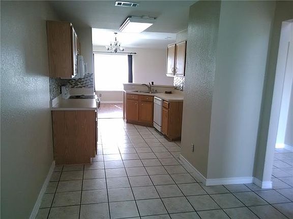 5th image of 7109 Fairfield Dr