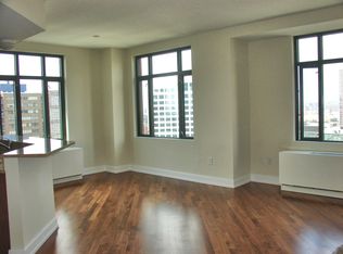 105 Greene St APT 1707, Jersey City, NJ 07302