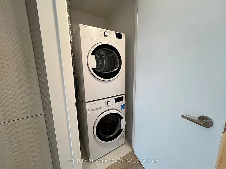 100 Queen St E #1205 — Photo 11
