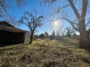 211 Kickapoo Trl, Weatherford, TX 76087