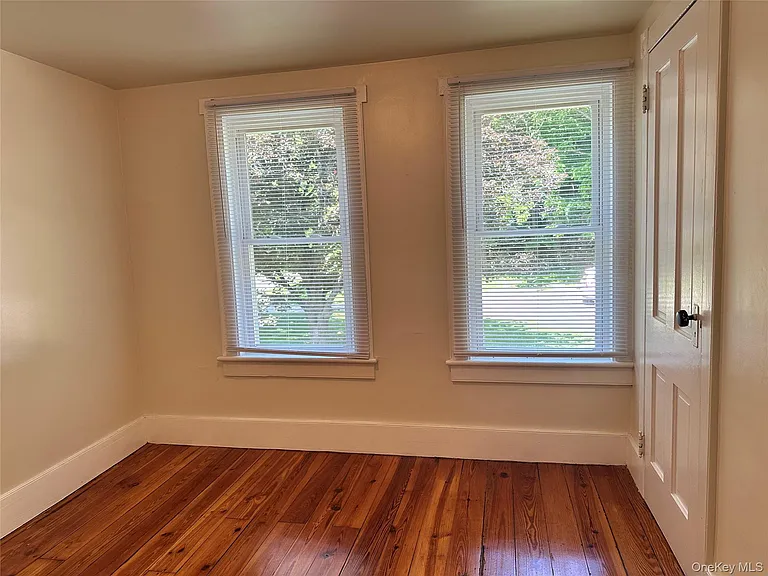 82 State St — Photo 10