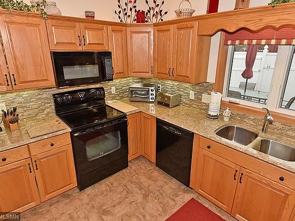 Kitchen Detail.jpg
