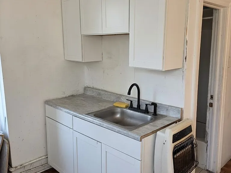 213 Slater St #3 — Photo 10