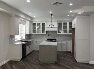 223 W Linden Ave #101, Burbank, CA 91502