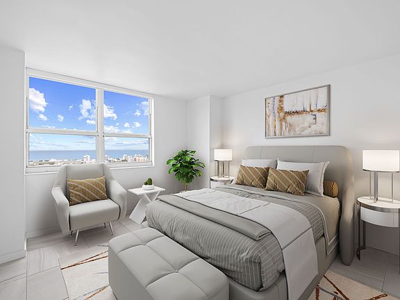5th image of 650 West Ave #2808B