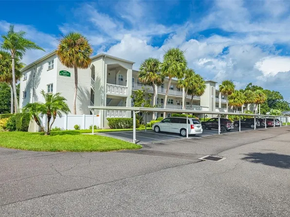 946 Virginia St APT 207, Dunedin, FL 34698