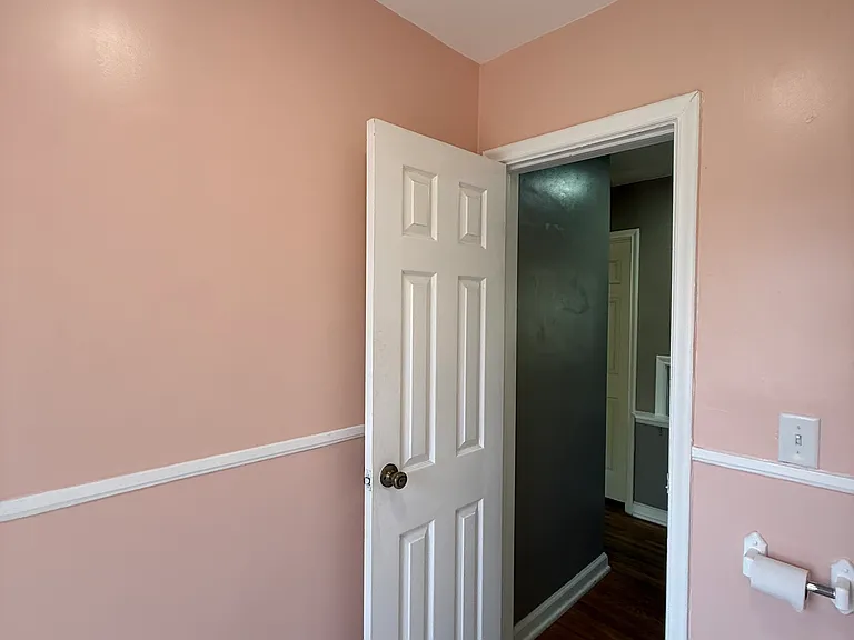 1241 S Vandalia Ave — Photo 17