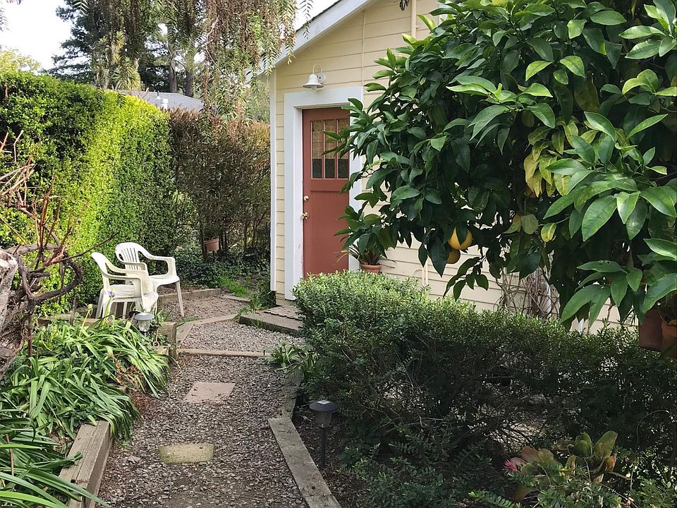 1st image of 37 Lomita Dr