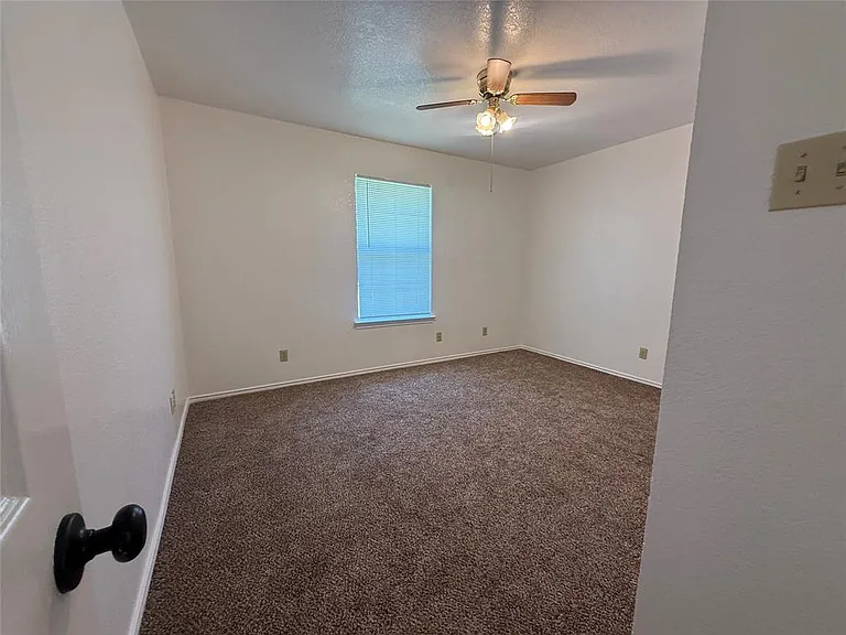 2189 Island Byu — Photo 11