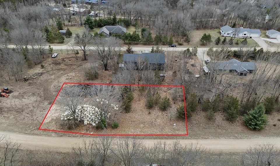2nd image of L9b5 675th St