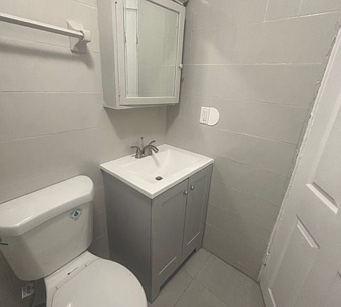 3rd image of 1140 NW 4th St APT 5