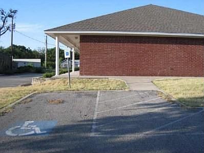 4th image of 224 Santa Fe Dr