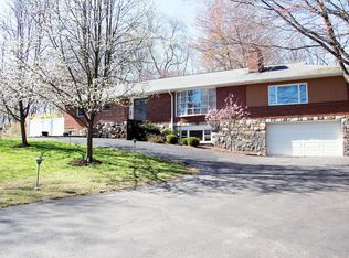 77 Partridge Ln, Trumbull, CT 06611